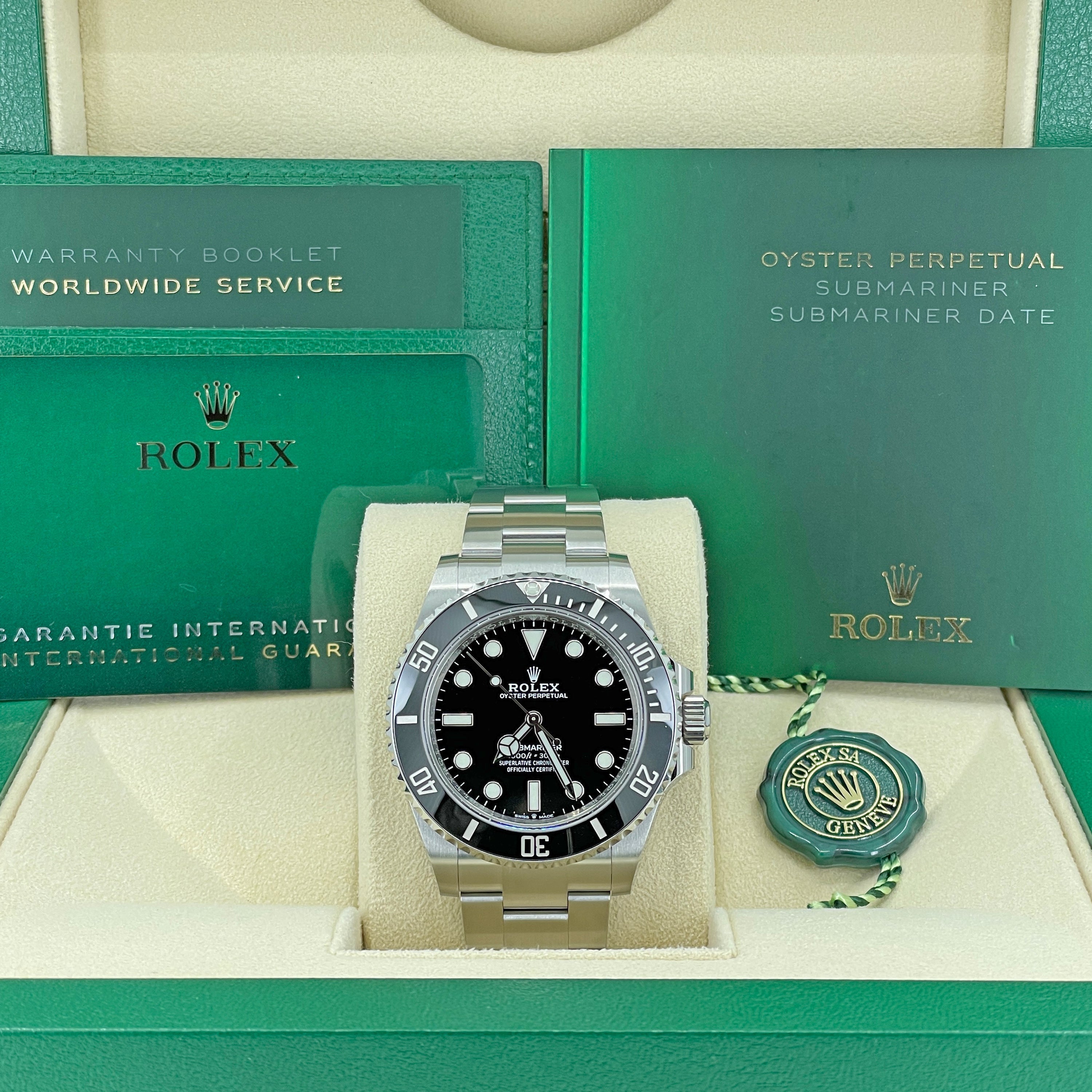 Rolex Submariner 41 mm Oystersteel Ref# 124060-0001
