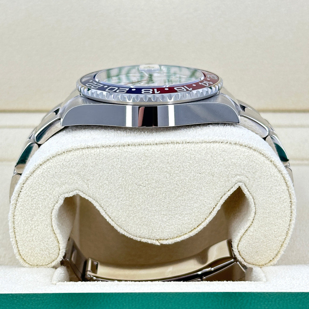 Rolex GMT-Master II 18 ct white gold Ref# 126719BLRO-0002