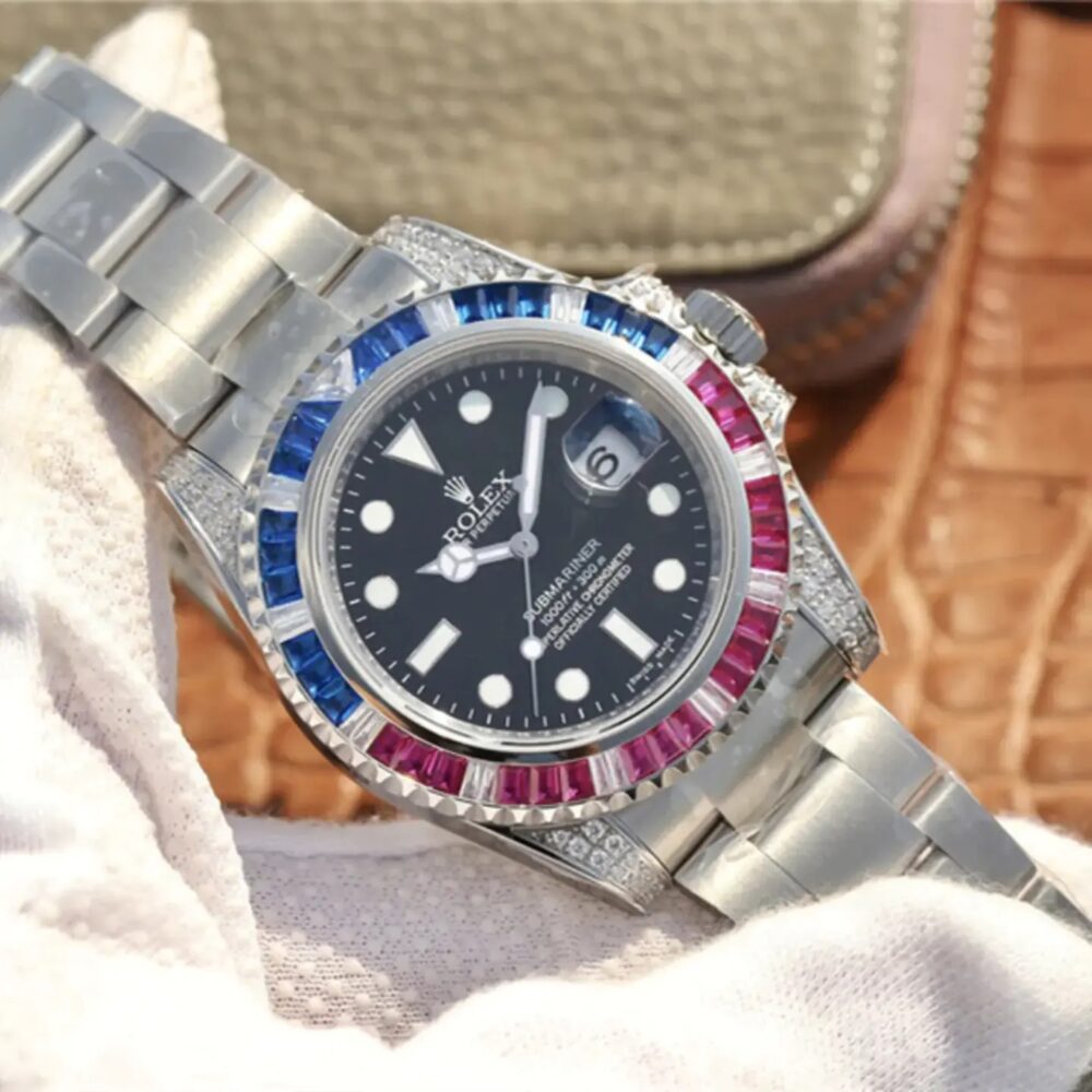 Rolex Submariner Silver Blue/Red Diamond, 40mm