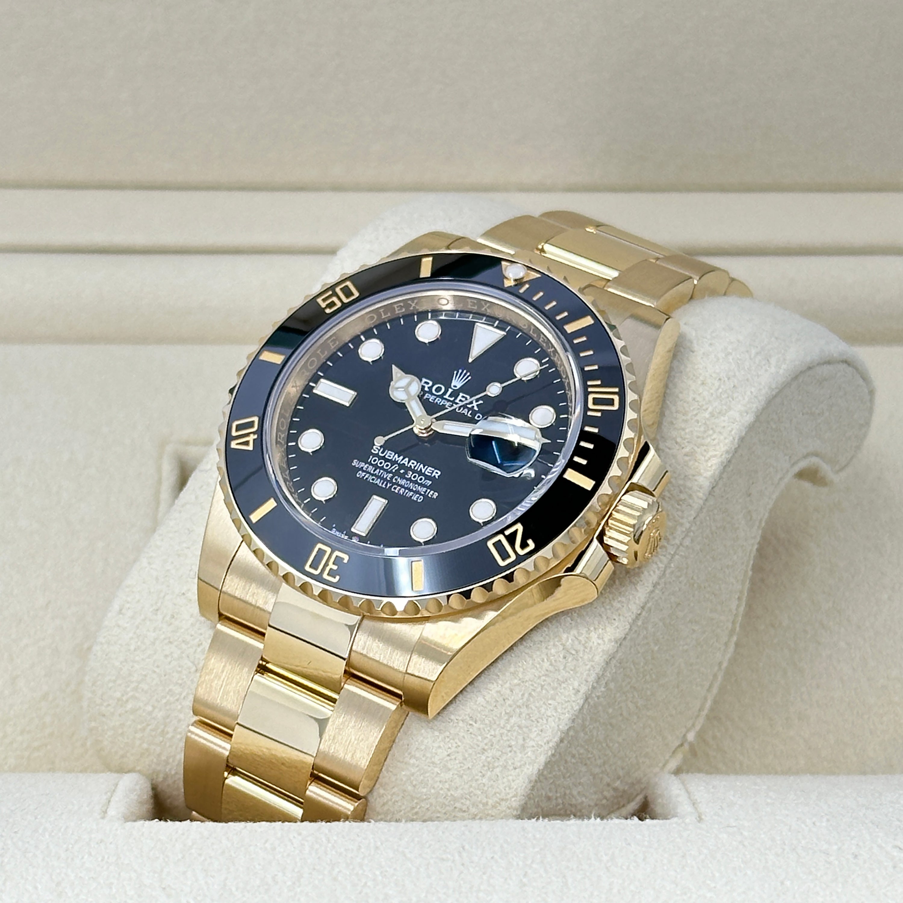 Rolex Submariner Date, 18k Yellow Gold, 41mm, Ref# 126618ln-0002
