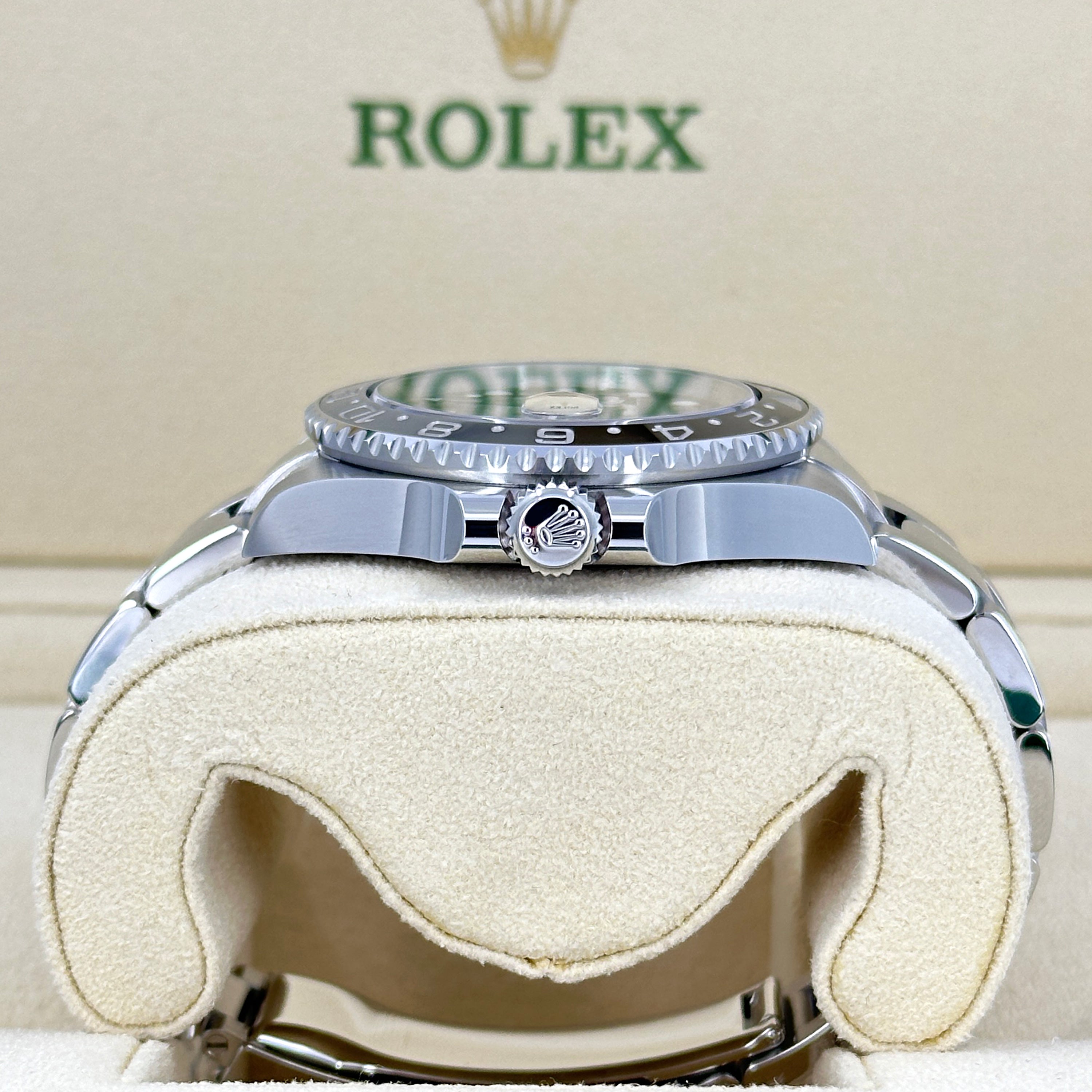 Unworn Rolex GMT-Master II, Bruce Wayne, Black, Oyster, Ref# 126710grnr-0004