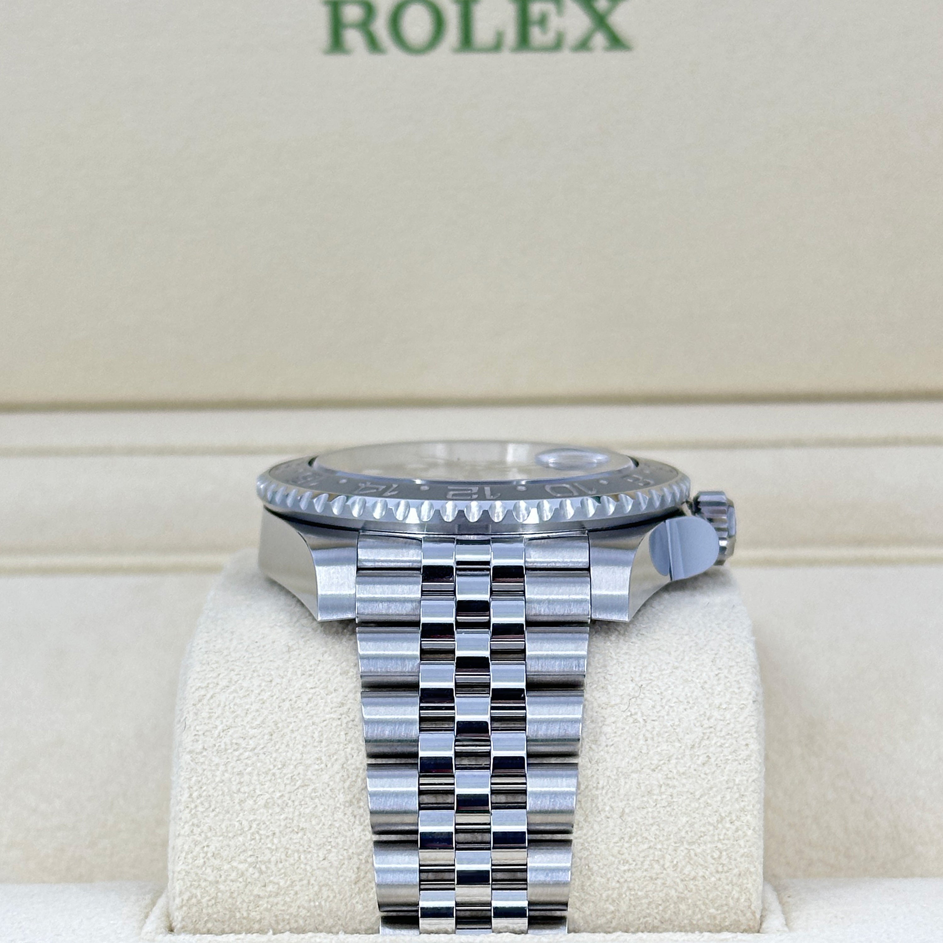 Unworn Rolex GMT-Master II Bruce Wayne, Jubilee, Ref# 126710grnr-0003