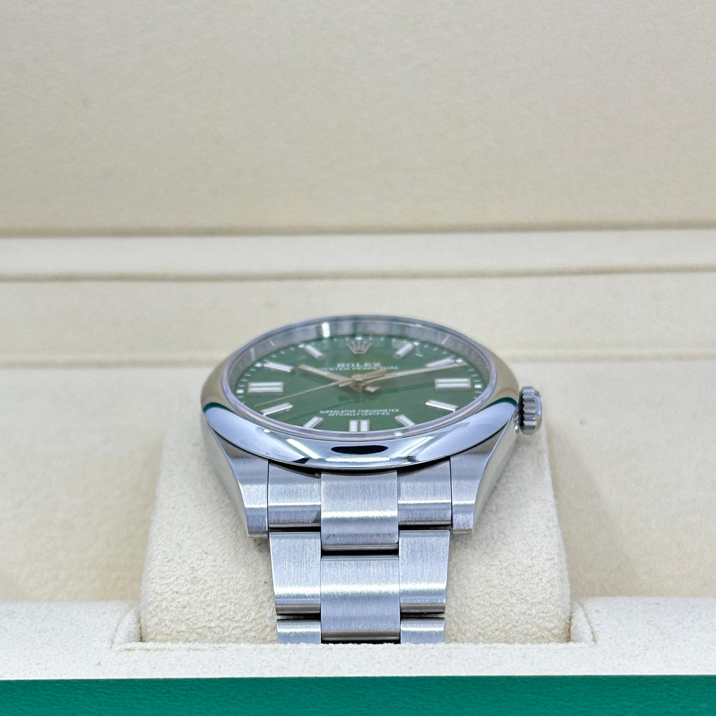 Rolex Oyster Perpetual 41 No Date, Oystersteel, 41mm, Oyster, Ref# 124300-0005