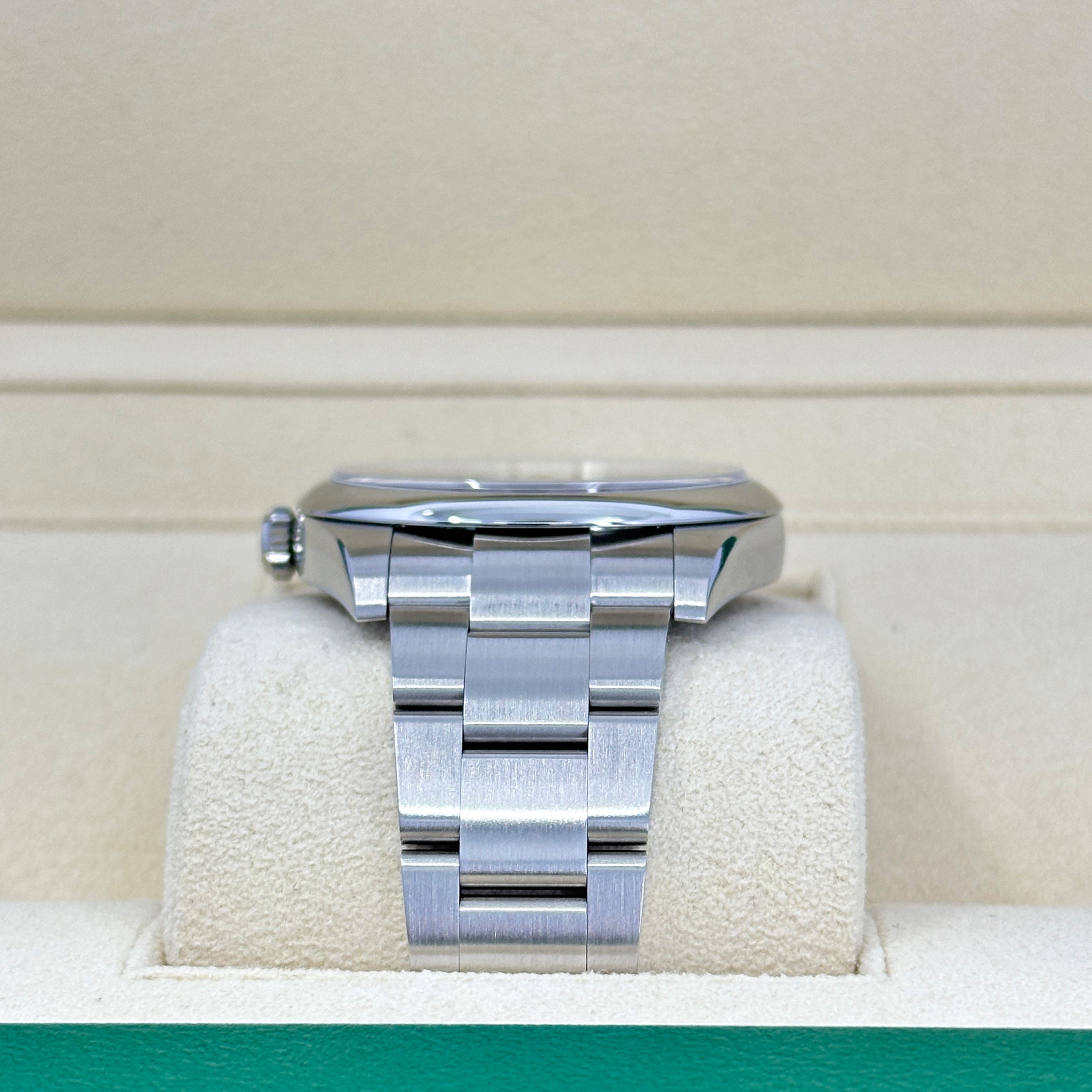 Rolex Oyster Perpetual 41 No Date, Oystersteel, 41mm, Oyster, Ref# 124300-0005