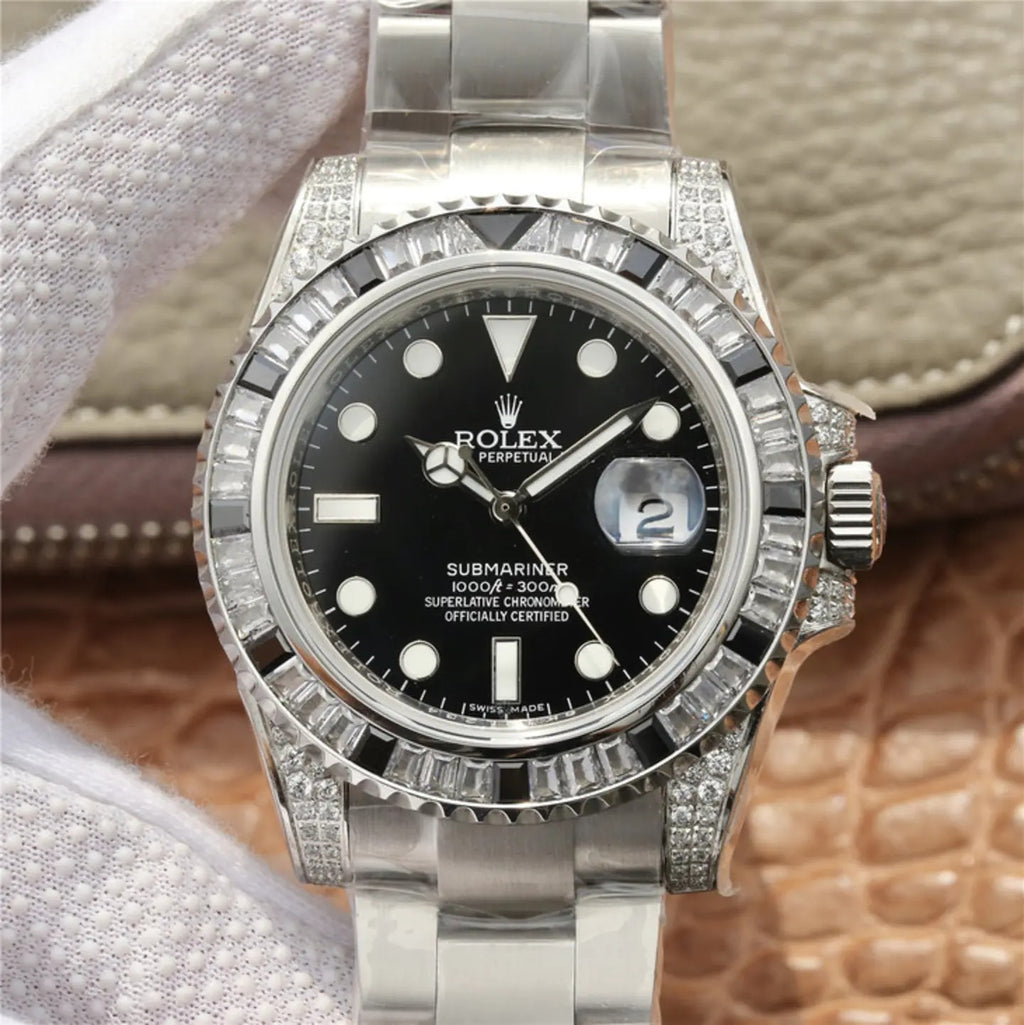Rolex Submariner Date Silver Black Diamond, 40mm, Ref#116610LN