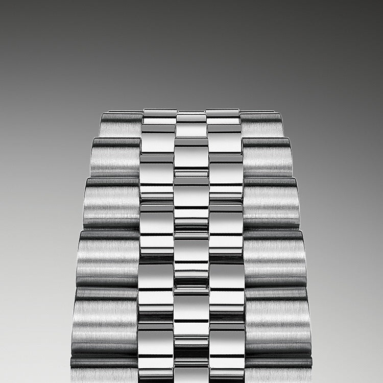 Unworn Rolex GMT-Master II, Batgirl, Stainless steel, 40mm, Ref# 126710blnr-0002